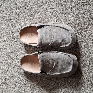 Spenco canvas slip-ons